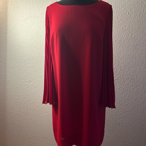 Classy Red Dress…Necklace Not Included…EUC - Picture 3 of 3
